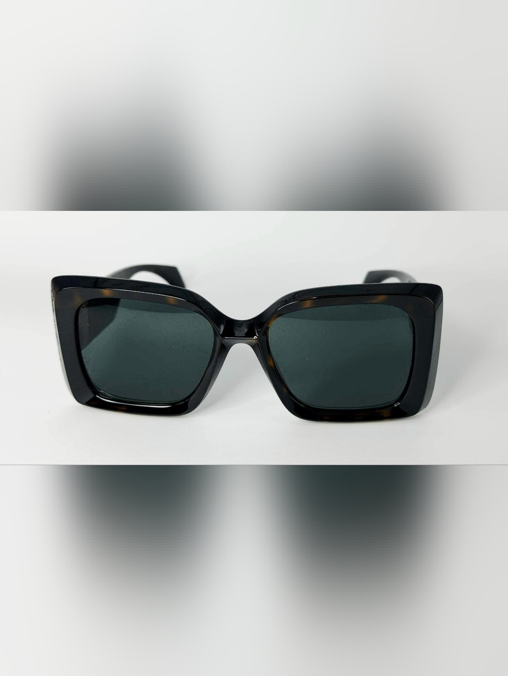 🕶️**NEW**Versace Havana Sunglasses - AUTHENTIC - Picture 4 of 7